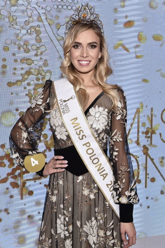 Road to Miss Polonia 2019 (POLAND WORLD 2020) Akpa20181110_miss18_jk_1574_low1